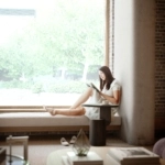 3785_Millharbour_Int_G3-Amenity_Lounge_Window_Vignette_Final_PC
